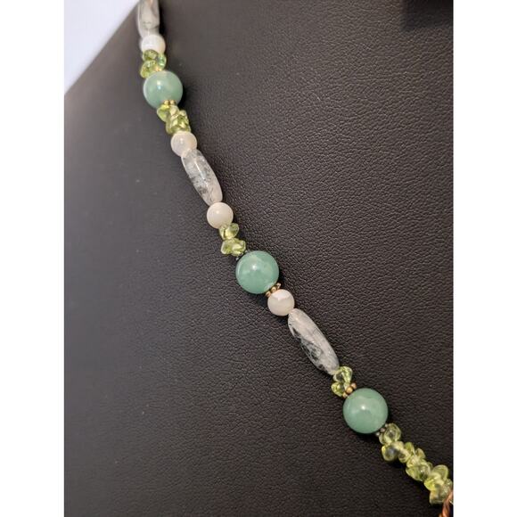 Ocean Jasper Peridot Mother of Pearl Other Gemstone Pendant Beaded 18" Necklace - Picture 4 of 6